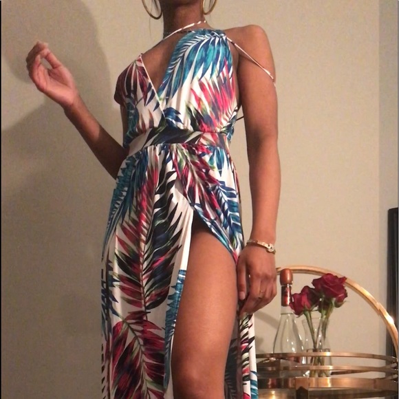 Tropical Santorini Dress - Picture 2 of 3